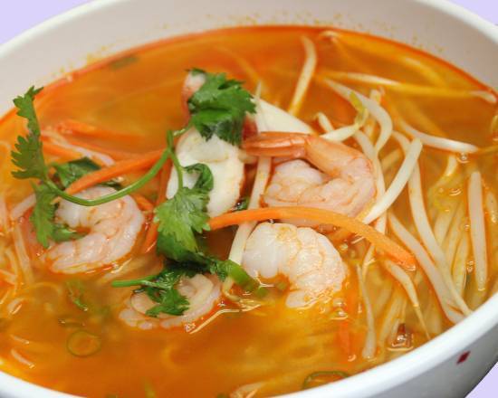 26. Tom Yum Noodles Soup 冬蔭功湯麵